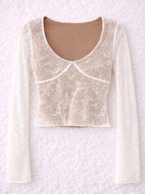 Cream Sheer Lace Long Sleeve Top Soft Girl Romantic Y2K Size S